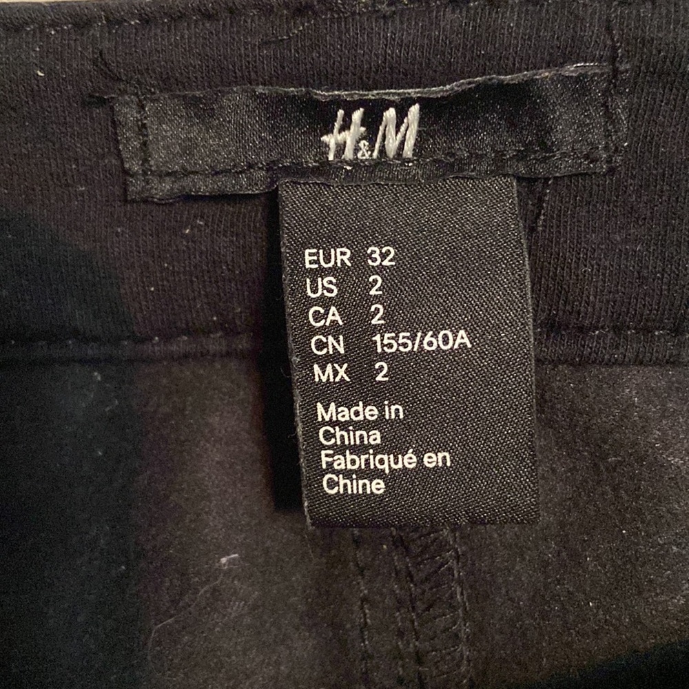 H&M Faux Leather Skinny Pants - Picture 4 of 6